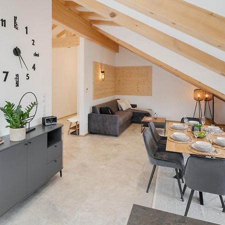 Fenjoy: Ferienapartment Mit Bergblick / Balkon / Bbq Бернау-ам-Кимзее Экстерьер фото