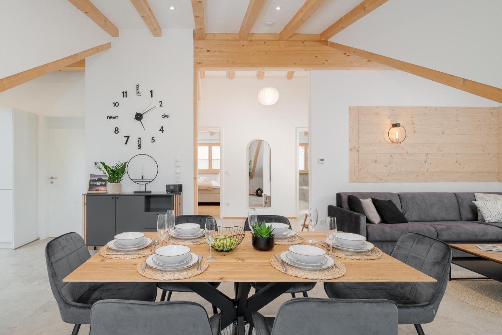 Fenjoy: Ferienapartment Mit Bergblick / Balkon / Bbq Бернау-ам-Кимзее Экстерьер фото